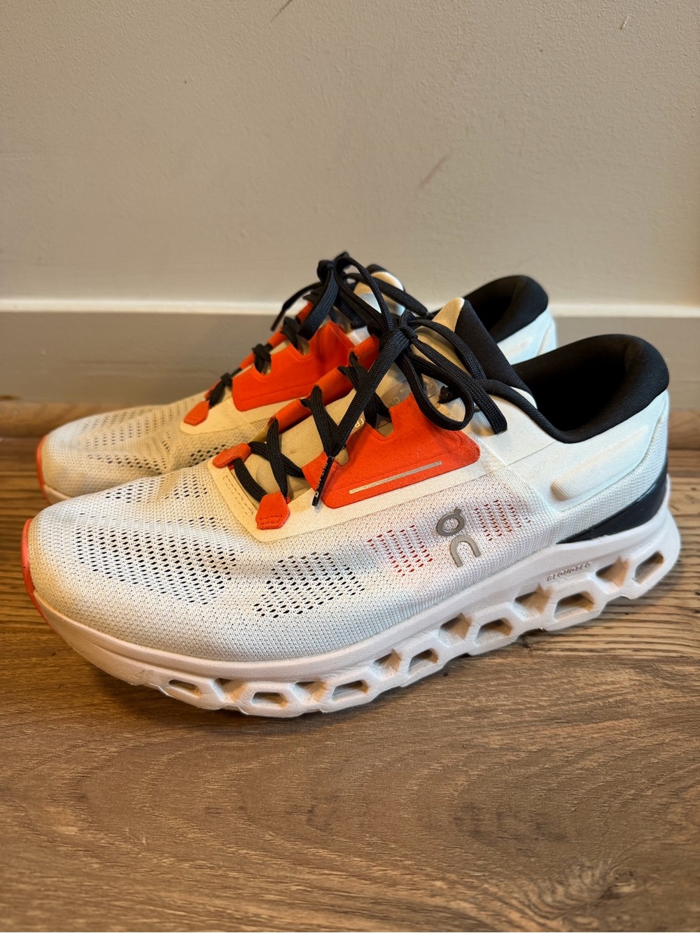 On Running - Cloudstratus 3 - Size 9